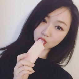 娱乐吃瓜少女喵,揭秘娱乐圈那些不为人知的幕后故事