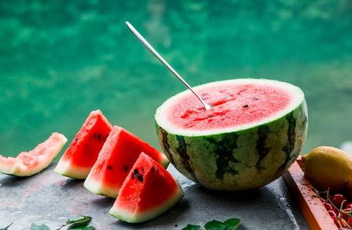 娱乐吃瓜酱关于诗的作品,娱乐吃瓜酱的文学盛宴